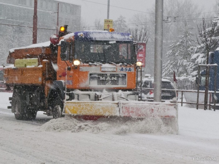 sneh dopravna nehoda.jpg